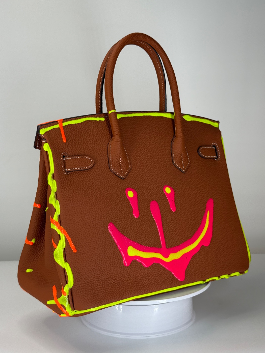 Icona 30 Fake Smile cognac limited 1/1