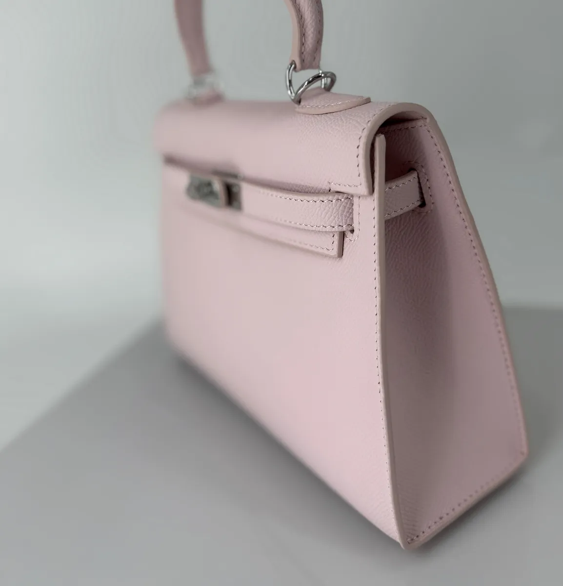 Belle 22 – Soft Rose (silver)