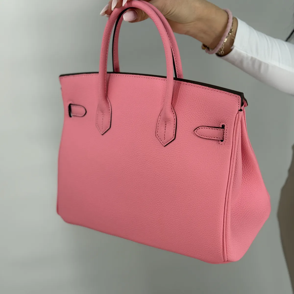 Kabelka Icona 30 “Pink Diamond Rain” – limitovaná edícia 1/1