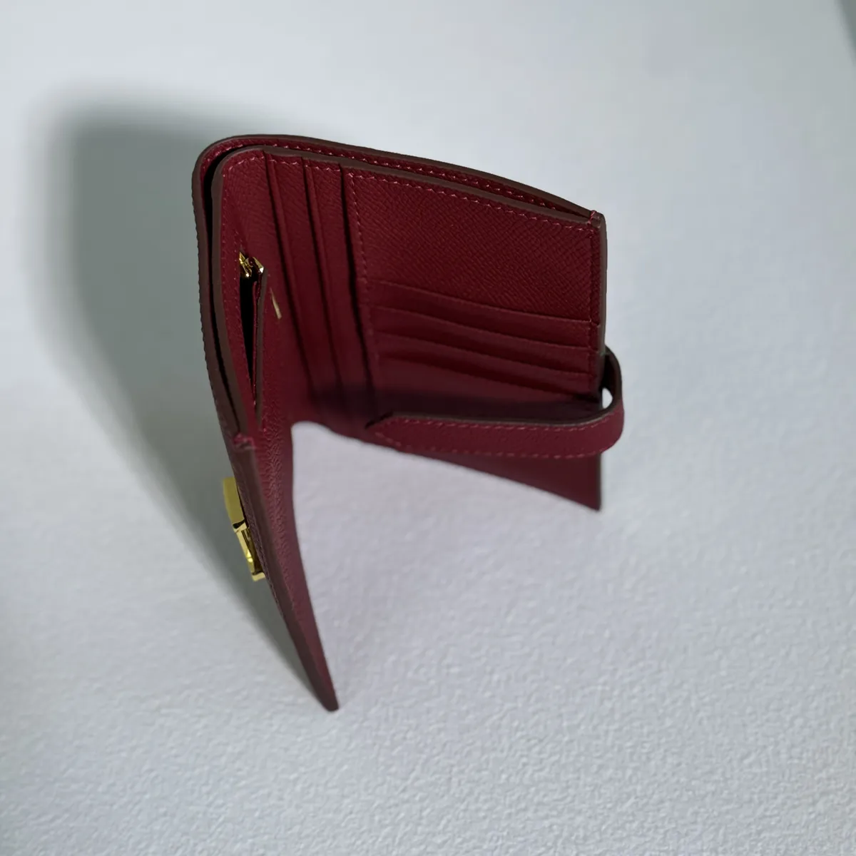 Peňaženka Wallet Élégance H-Clasp – Money Pop Art (Burgundy) | Limitovaná edícia 1/1