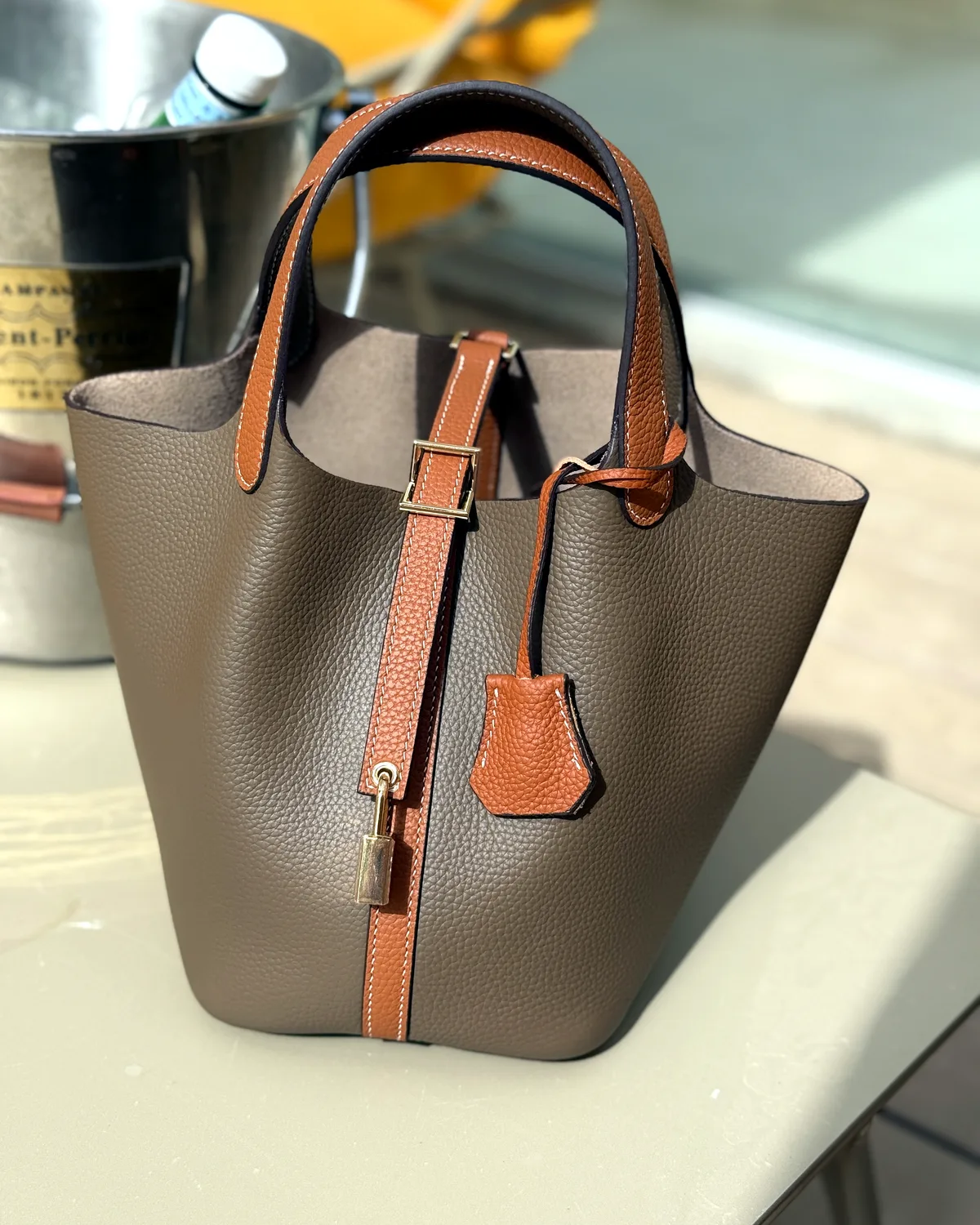 Kabelka Mini bucket 19